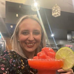 Meet your Posher, Alicia